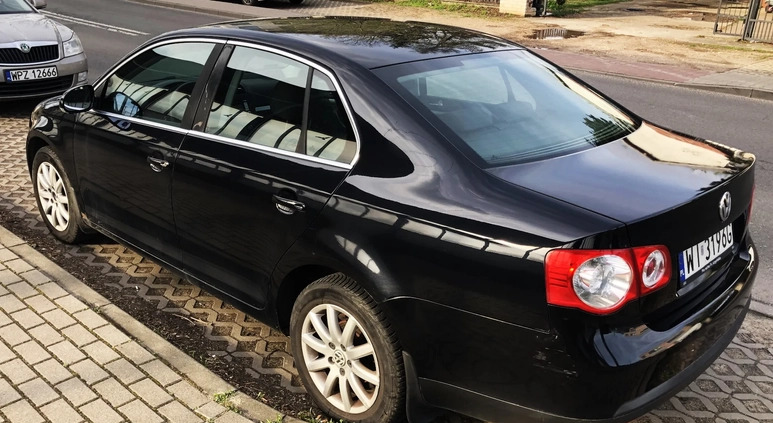 Volkswagen Jetta cena 9900 przebieg: 312000, rok produkcji 2007 z Łomianki małe 407